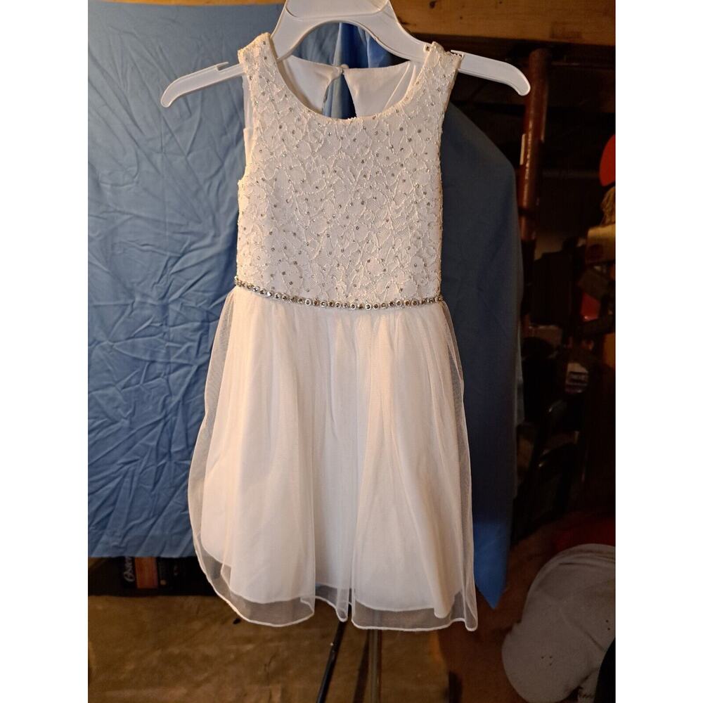 Speckless Girls Size 4 White Dress
